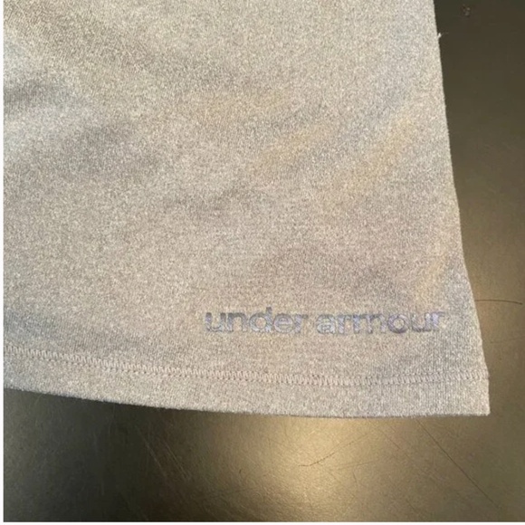 2 Under Armour Heat Gear Tank Tops - Size Medium - Picture 10 of 11